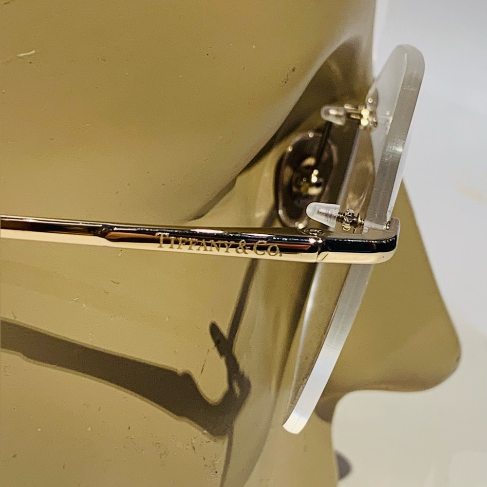New Women’s Tiffany&Co Eyeglasses - Picture 7 of 11